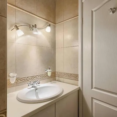 Villa Zvonar Near Motovun With Large Pool And Whirlpool
